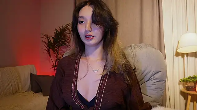 Snapshot of Sarasuo1 chatting on 02-09-26, 02:10 Sarasuo1 online show from 02-09-26, 02:10