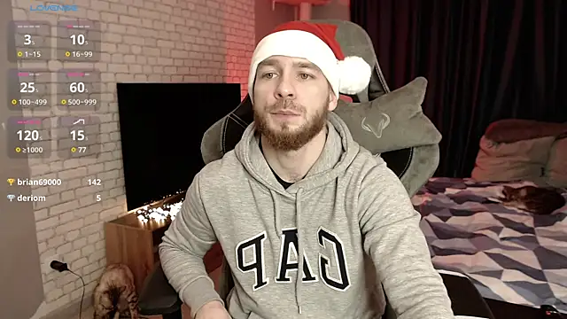 Snapshot of LeoPaulini chatting on 12-29-24, 01:17 LeoPaulini online show from 12-29-24, 01:17