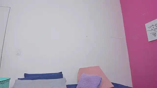 Snapshot of little_sam_ chatting on 02-01-25, 03:08 little sam online show from 02-01-25, 03:08