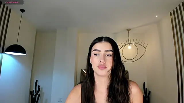 Snapshot of PaulinaSantos_ chatting on 05-02-26, 07:41 PaulinaSantos online show from 05-02-26, 07:41