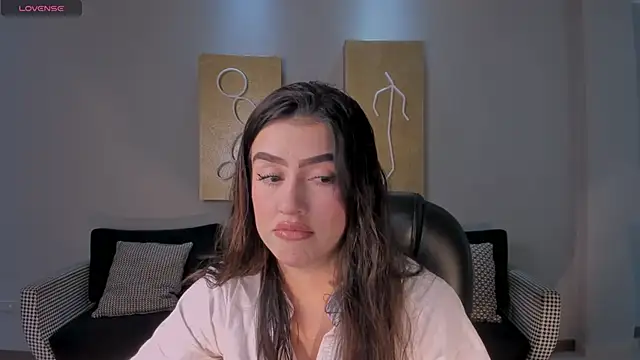 Snapshot of PaulinaSantos_ chatting on 05-08-26, 01:16 PaulinaSantos online show from 05-08-26, 01:16