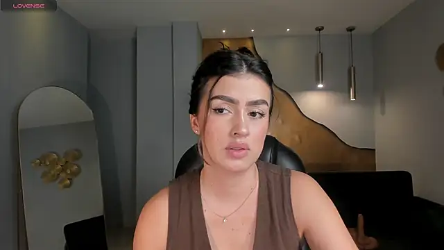 Snapshot of PaulinaSantos_ chatting on 05-21-26, 06:26 PaulinaSantos online show from 05-21-26, 06:26