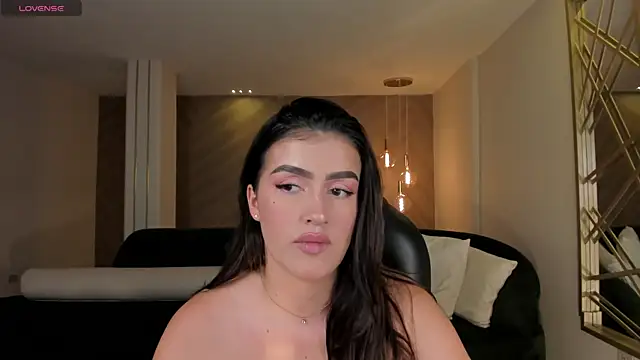 Snapshot of PaulinaSantos_ chatting on 06-10-26, 08:19 PaulinaSantos online show from 06-10-26, 08:19