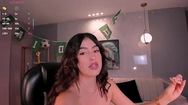 Snapshot of PaulinaSantos_ chatting on 06-17-26, 08:32 PaulinaSantos online show from 06-17-26, 08:32