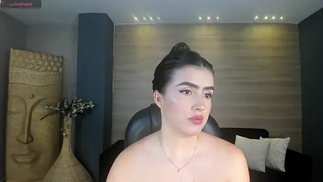 Snapshot of PaulinaSantos_ chatting on 06-25-26, 06:56 PaulinaSantos online show from 06-25-26, 06:56