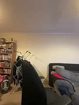 LondonTeffy online show from 01-16-25, 10:34