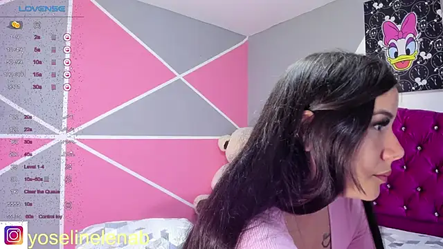 Vanefox online show from 12-04-24, 01:03