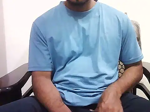 Snapshot of Sad_fuckerz chatting on 09-27-25, 06:13 Sad fuckerz online show from 09-27-25, 06:13