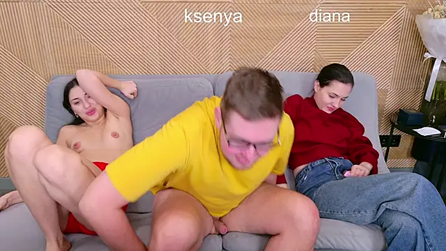 Ksenny online show from 02-22-26, 04:35