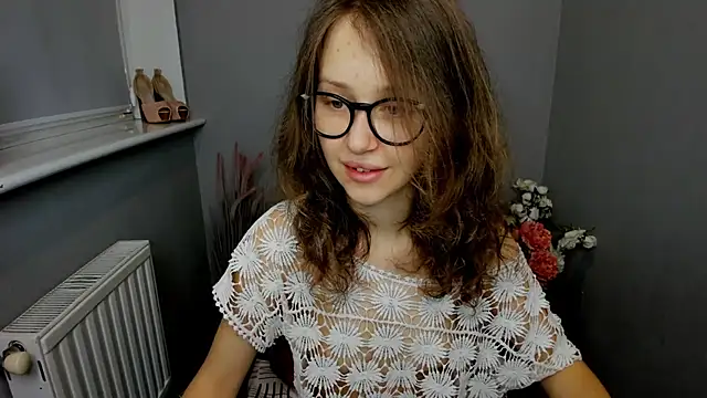 AfinaCutie online show from 01-30-25, 01:42