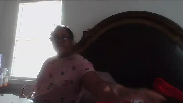 ebonyred online show from 04-10-26, 01:38