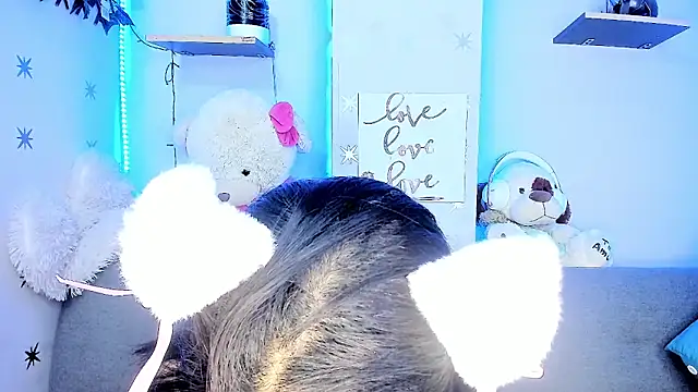 MeganLord online show from 12-20-25, 06:26