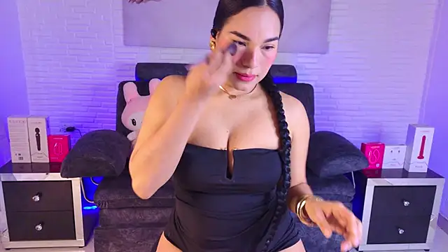 Snapshot of Lolitta_xxx chatting on 07-07-26, 08:57 Lolitta xxx online show from 07-07-26, 08:57