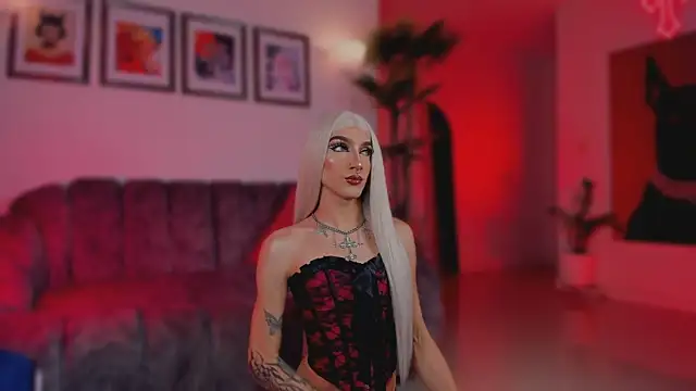 Taylor  foxxx online show from 04-11-26, 07:13