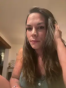 Snapshot of Lady_Knaller chatting on 06-10-26, 07:24 Lady Knaller online show from 06-10-26, 07:24