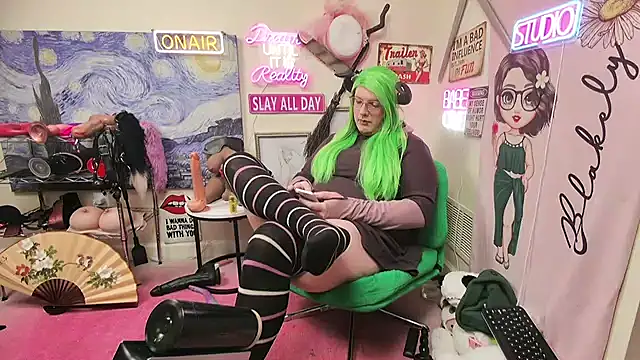 Snapshot of Blakelytgirl chatting on 02-04-26, 04:57 Blakelytgirl online show from 02-04-26, 04:57