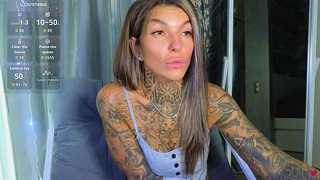 tattooedBabyy online show from 11-22-25, 08:13