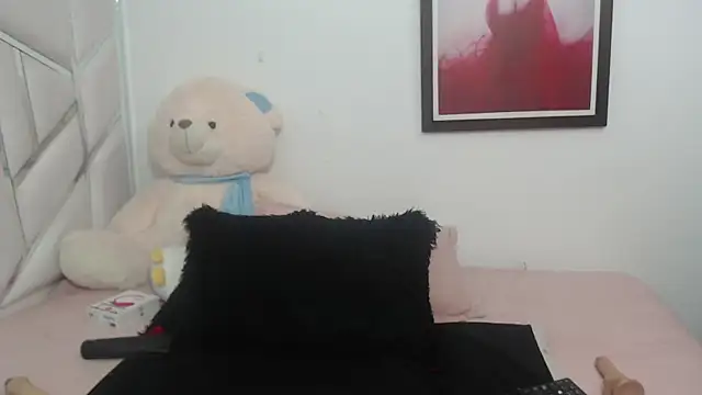 celestesouzalatin online show from 01-06-25, 09:43