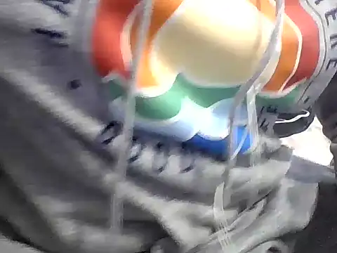 Snapshot of ShiitakeBR chatting on 12-04-24, 09:02 ShiitakeBR online show from 12-04-24, 09:02