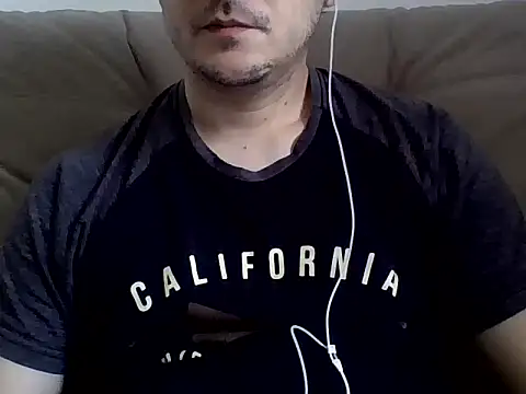 Snapshot of ShiitakeBR chatting on 12-09-24, 03:22 ShiitakeBR online show from 12-09-24, 03:22