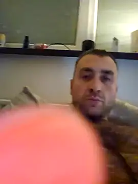 Snapshot of TIGERRR86 chatting on 01-06-25, 09:00 TIGERRR86 online show from 01-06-25, 09:00