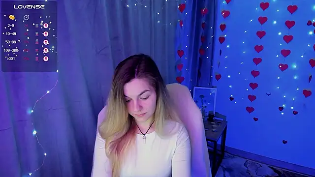 Sweet me  online show from 02-19-26, 06:42