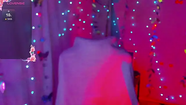 Sweet me  online show from 06-24-26, 05:39