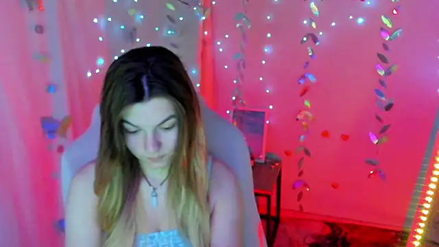Sweet me  online show from 06-26-26, 05:56