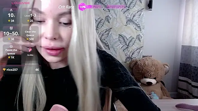 Snapshot of Marmalade_Fox chatting on 03-07-25, 04:46 Marmalade Fox online show from 03-07-25, 04:46