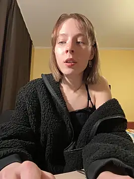 Crayzy Luv online show from 01-16-25, 09:51