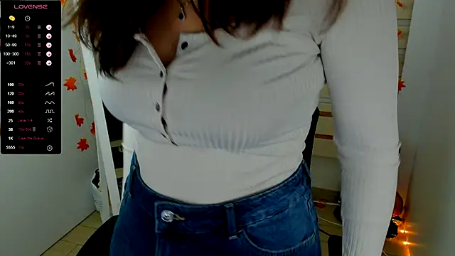 Lexy flower online show from 11-23-25, 01:44