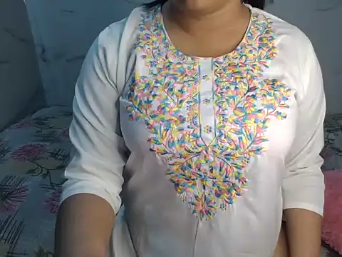 Trezza online show from 04-17-26, 08:34