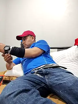 Potro23hotzen online show from 11-11-25, 08:31