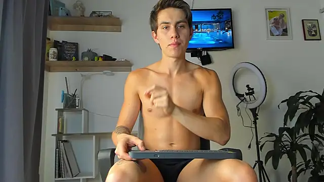 manucute 23  online show from 11-26-25, 03:24