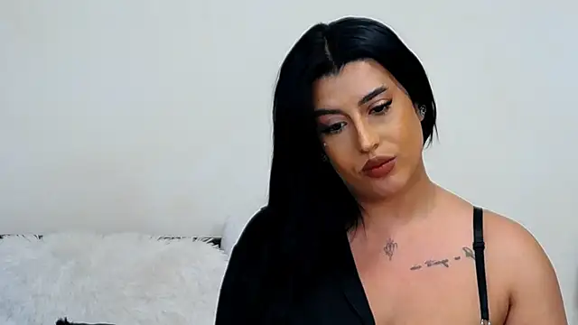 GiseleReine online show from 02-03-25, 02:02