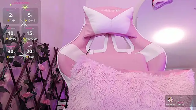 Snapshot of Magic-Smilee chatting on 12-07-24, 11:40 Magic-Smilee online show from 12-07-24, 11:40