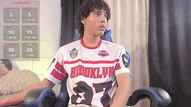 kleo helenos online show from 11-05-25, 03:39