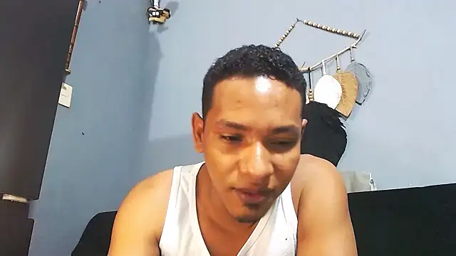 Snapshot of Grandeygruesa1 chatting on 02-28-26, 11:06 Grandeygruesa1 online show from 02-28-26, 11:06