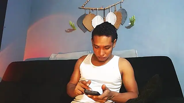 Snapshot of Grandeygruesa1 chatting on 06-09-26, 03:51 Grandeygruesa1 online show from 06-09-26, 03:51