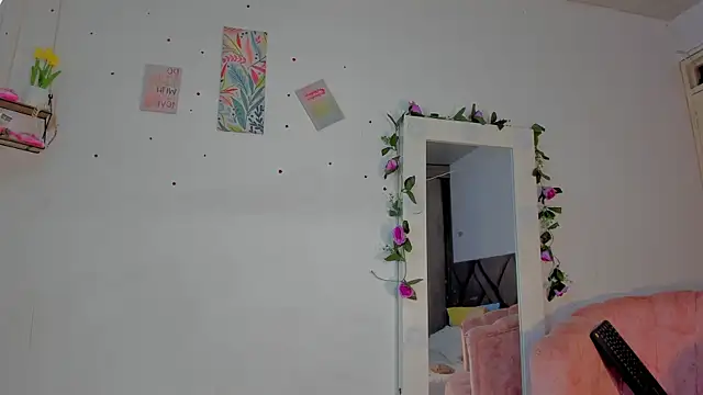 MirandaRoxx online show from 01-07-26, 01:13