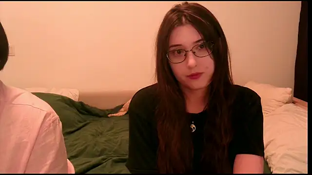 Snapshot of sasaykyra chatting on 09-21-25, 09:05 sasaykyra online show from 09-21-25, 09:05