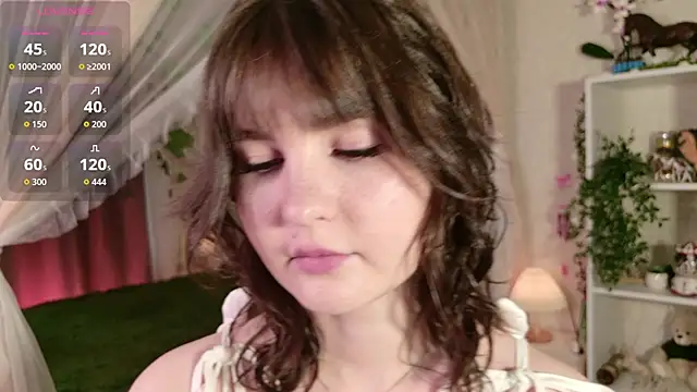 Snapshot of LeraKit chatting on 06-19-26, 03:16 LeraKit online show from 06-19-26, 03:16