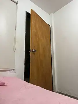 Alicia ALICIA online show from 10-30-25, 12:45