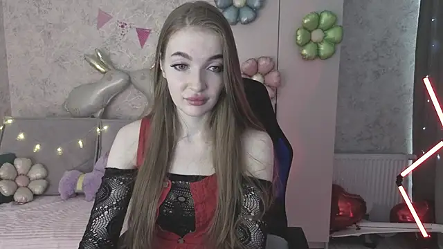 LissaCain online show from 04-01-26, 04:24