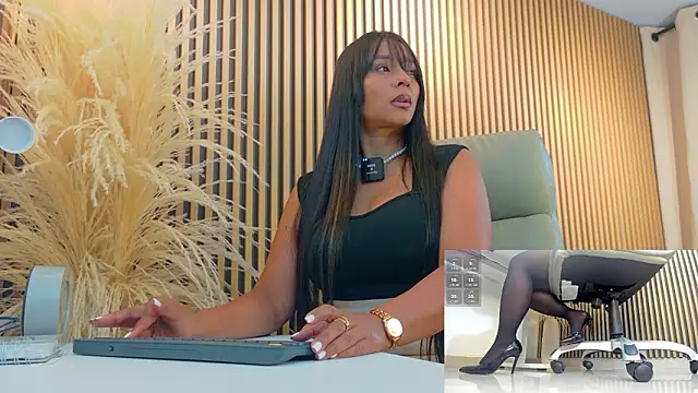 lulu 072 online show from 02-04-26, 12:16