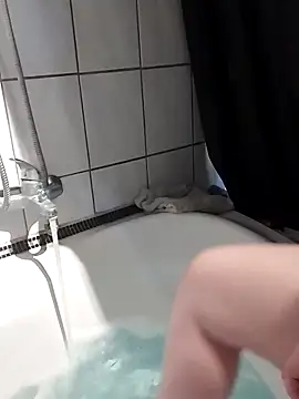 Snapshot of Isabella_Geney chatting on 03-31-26, 07:31 Isabella Geney online show from 03-31-26, 07:31