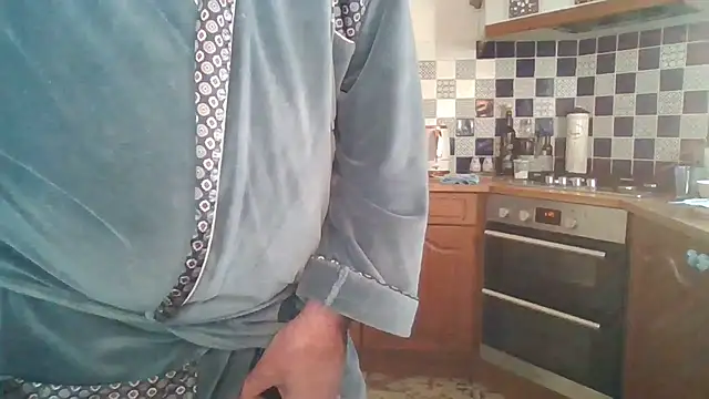 jakjak106 online show from 11-18-25, 08:52