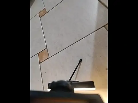 Snapshot of UncutToyBoy23cm chatting on 02-20-26, 06:10 UncutToyBoy23cm online show from 02-20-26, 06:10