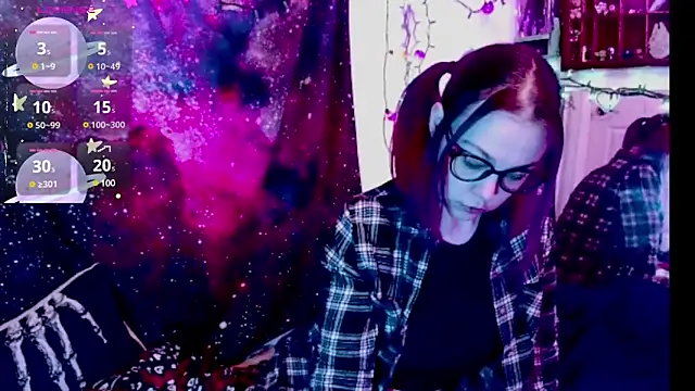 EverlyEster online show from 01-12-25, 09:19