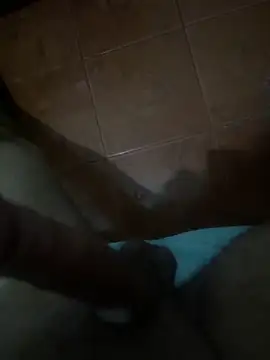 Snapshot of Gvngdvbbs chatting on 10-24-25, 04:09 Gvngdvbbs online show from 10-24-25, 04:09